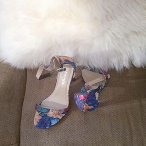 Ashley Stewart, Multi color. 9W